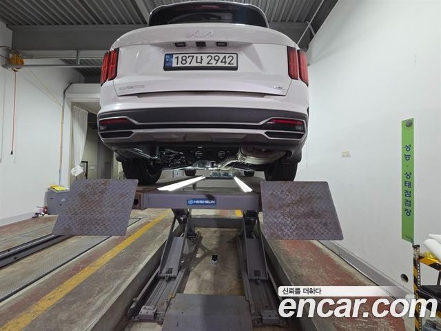 Kia Sorento 2023 — photo 2