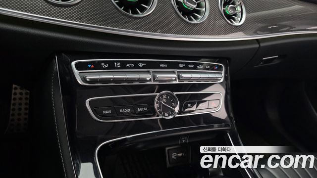 Mercedes-Benz CLS-Class 2019 — photo 24