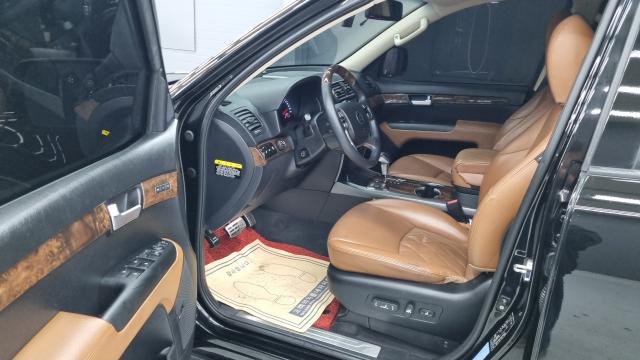 Kia Mohave 2017 — photo 10