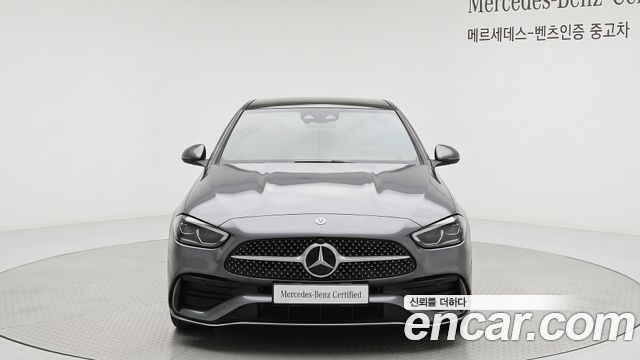 Mercedes-Benz C-Class 2026 — photo 3