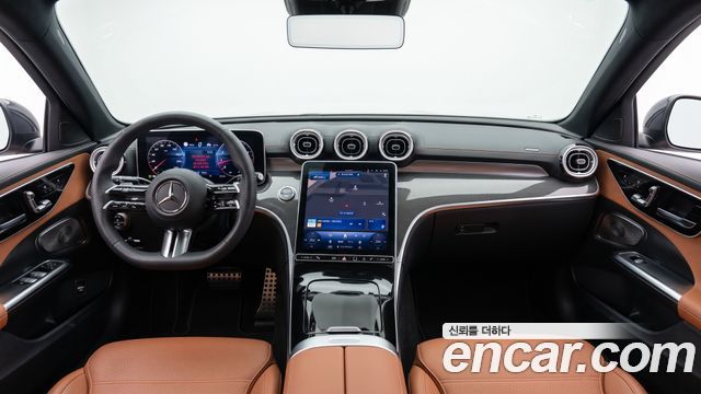 Mercedes-Benz C-Class 2026 — photo 7