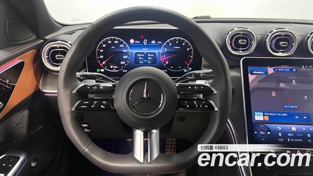 Mercedes-Benz C-Class 2026 — photo 11