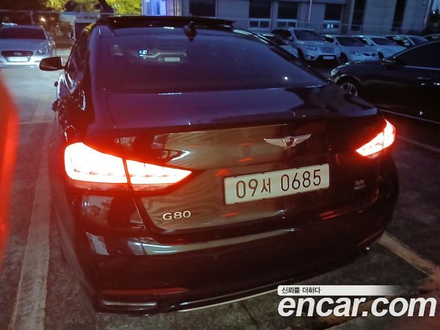 Genesis G80 2017 — photo 2