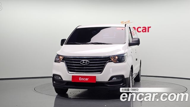 Hyundai Starex 2019 — photo 3