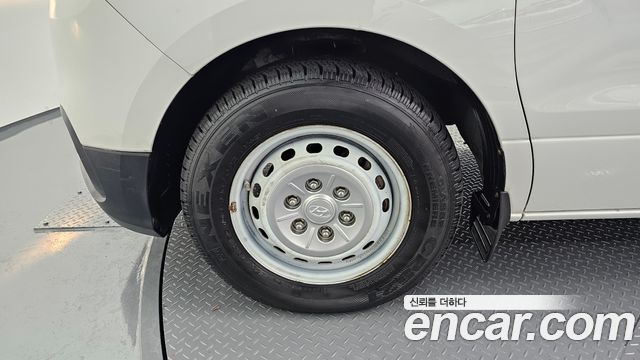 Hyundai Starex 2019 — photo 5