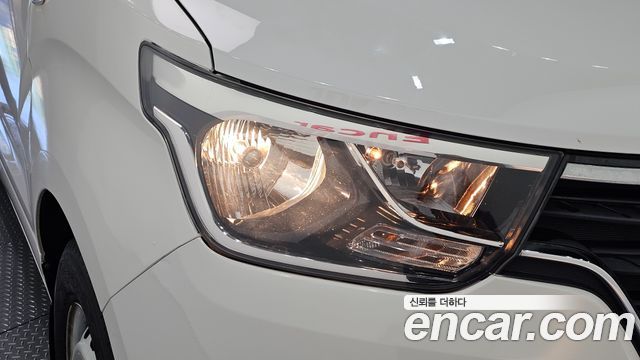 Hyundai Starex 2019 — photo 8