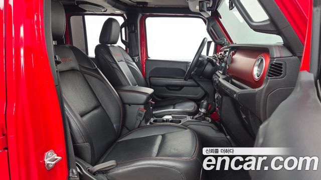 Jeep Wrangler 2018 — photo 11
