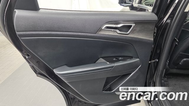 Kia Sportage 2022 — photo 15