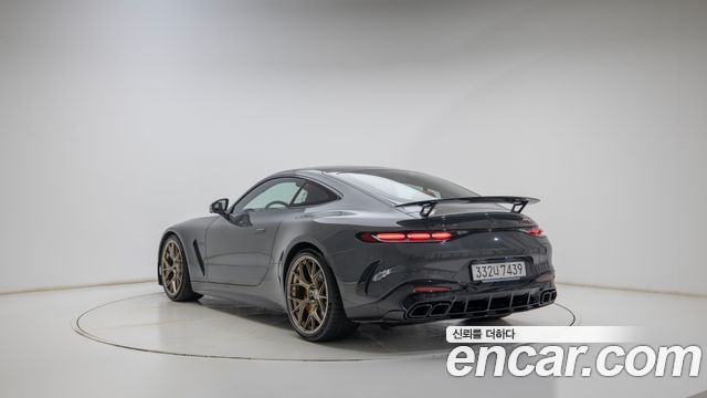 Mercedes-Benz AMG GT 2026 — photo 2