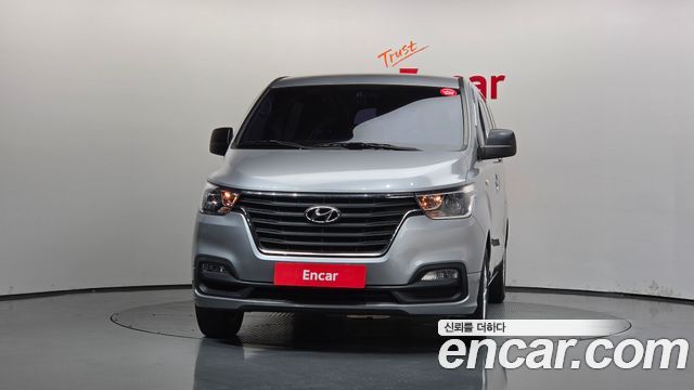 Hyundai Starex 2019 — photo 3