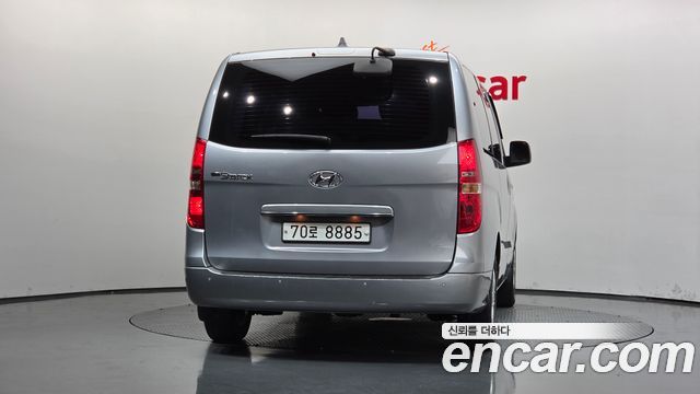 Hyundai Starex 2019 — photo 4