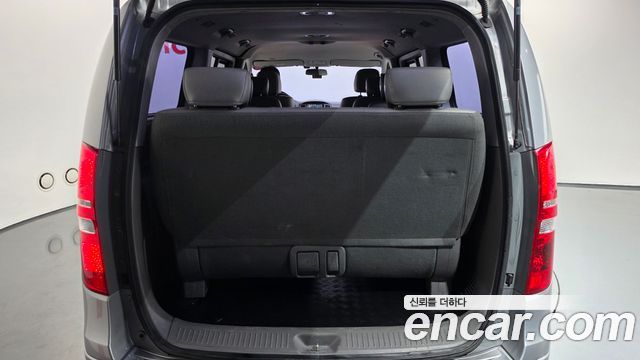 Hyundai Starex 2019 — photo 23