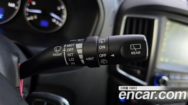Hyundai Starex 2019 — photo 24