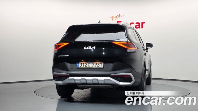 Kia Sportage 2022 — photo 4