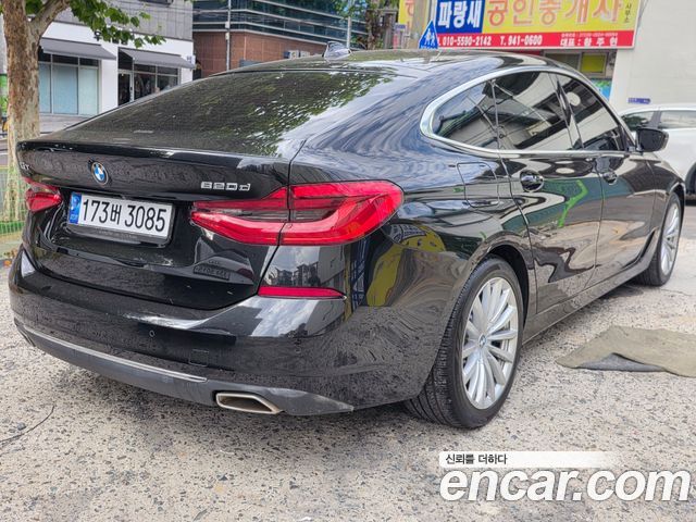BMW Gran Turismo 2021 — photo 4