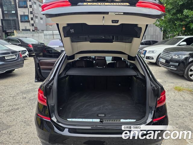 BMW Gran Turismo 2021 — photo 18