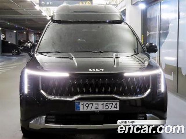 Kia Canival 2025 — photo 1