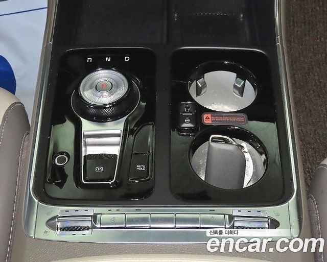 Kia Canival 2025 — photo 17