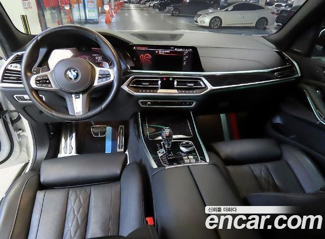 BMW X7 2022 — photo 10