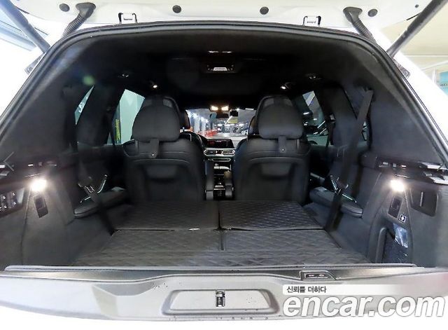 BMW X7 2022 — photo 16
