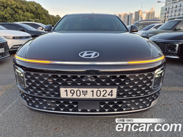 Hyundai Grandeur 2023 — photo 1