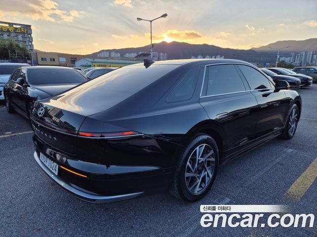 Hyundai Grandeur 2023 — photo 4