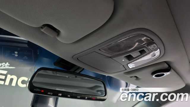 Kia K5 2015 — photo 23