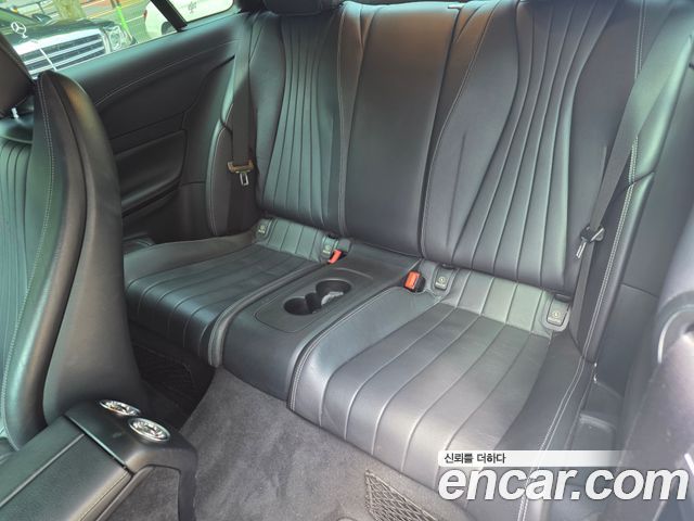 Mercedes-Benz E-Class 2019 — photo 11