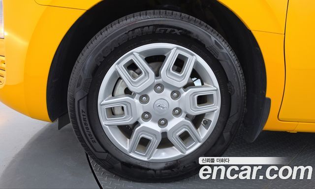 Hyundai Staria 2022 — photo 5