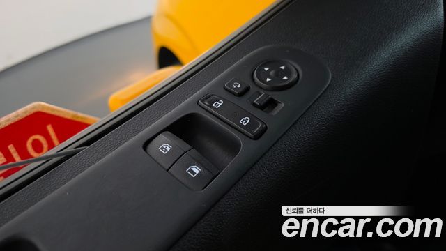 Hyundai Staria 2022 — photo 25