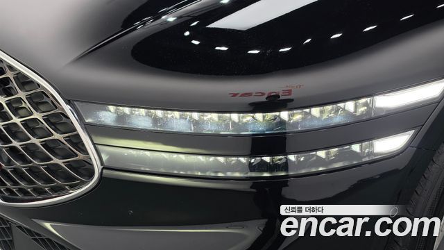 Genesis G90 2023 — photo 8