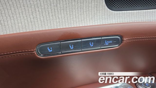 Genesis G90 2023 — photo 29