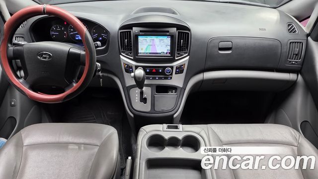 Hyundai Starex 2017 — photo 7