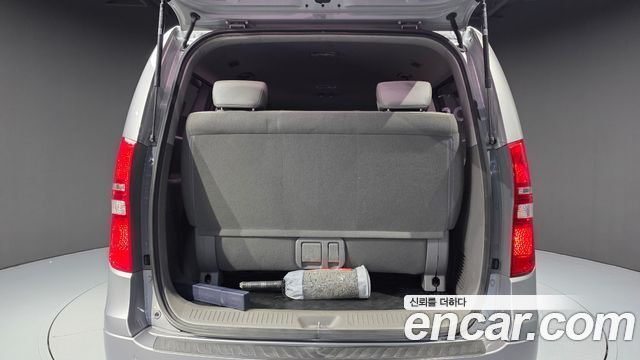 Hyundai Starex 2017 — photo 20