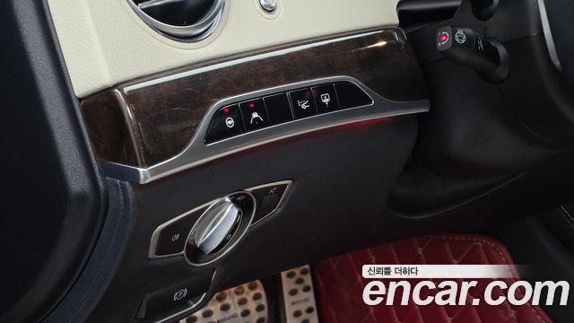 Mercedes-Benz S-Class 2018 — photo 28