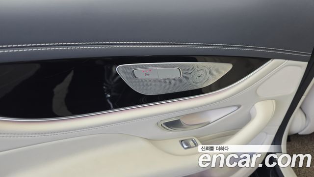 Mercedes-Benz AMG GT 2021 — photo 26