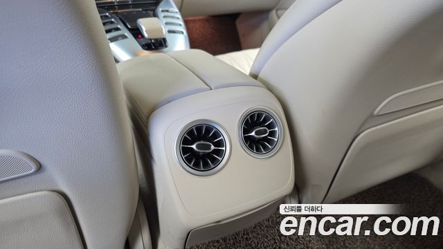 Mercedes-Benz AMG GT 2021 — photo 31