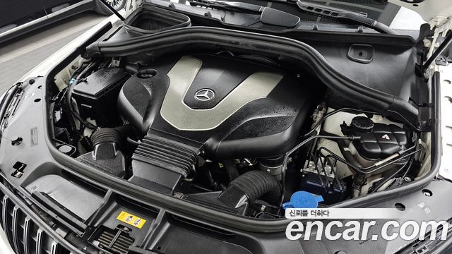 Mercedes-Benz GLE-Class 2018 — photo 6