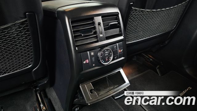 Mercedes-Benz GLE-Class 2018 — photo 25
