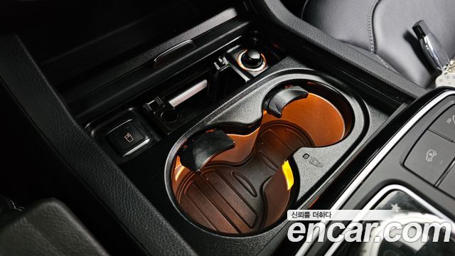Mercedes-Benz GLE-Class 2018 — photo 32