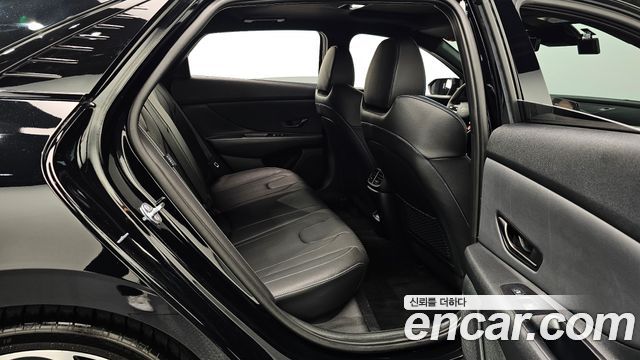 Hyundai AVANTE 2026 — photo 18