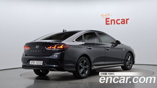 Hyundai Sonata 2018 — photo 2