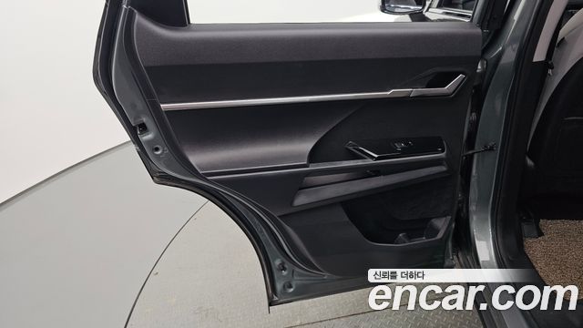 KG Mobility Torres 2023 — photo 15