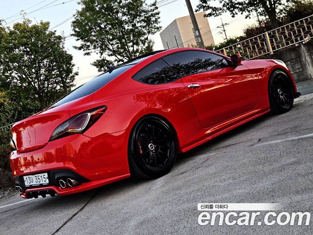 Hyundai Genesis 2012 — photo 2