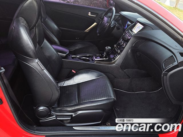 Hyundai Genesis 2012 — photo 7