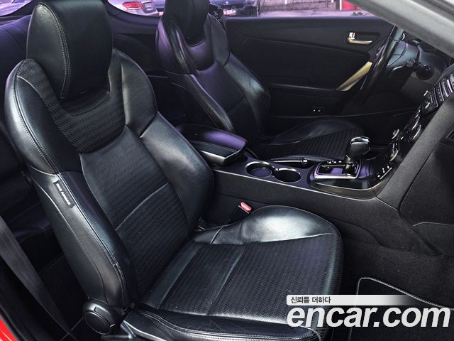 Hyundai Genesis 2012 — photo 10