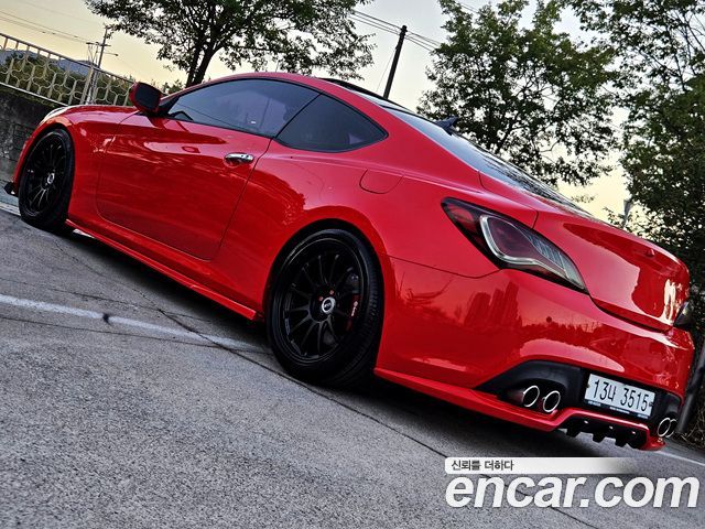 Hyundai Genesis 2012 — photo 12