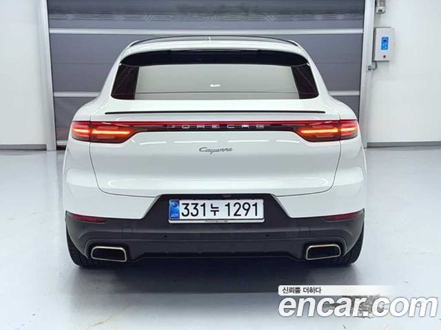 Porsche Cayenne 2023 — photo 7