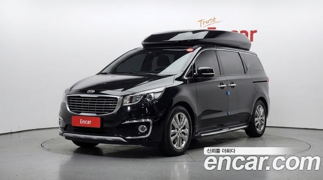 Kia Canival 2017 — photo 1