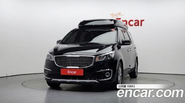 Kia Canival 2017 — photo 3